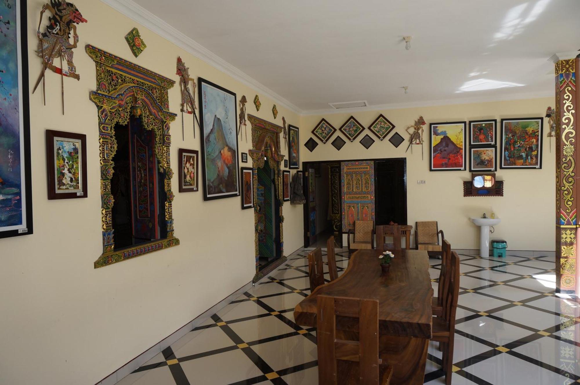 Manggo Home Sleman  Buitenkant foto