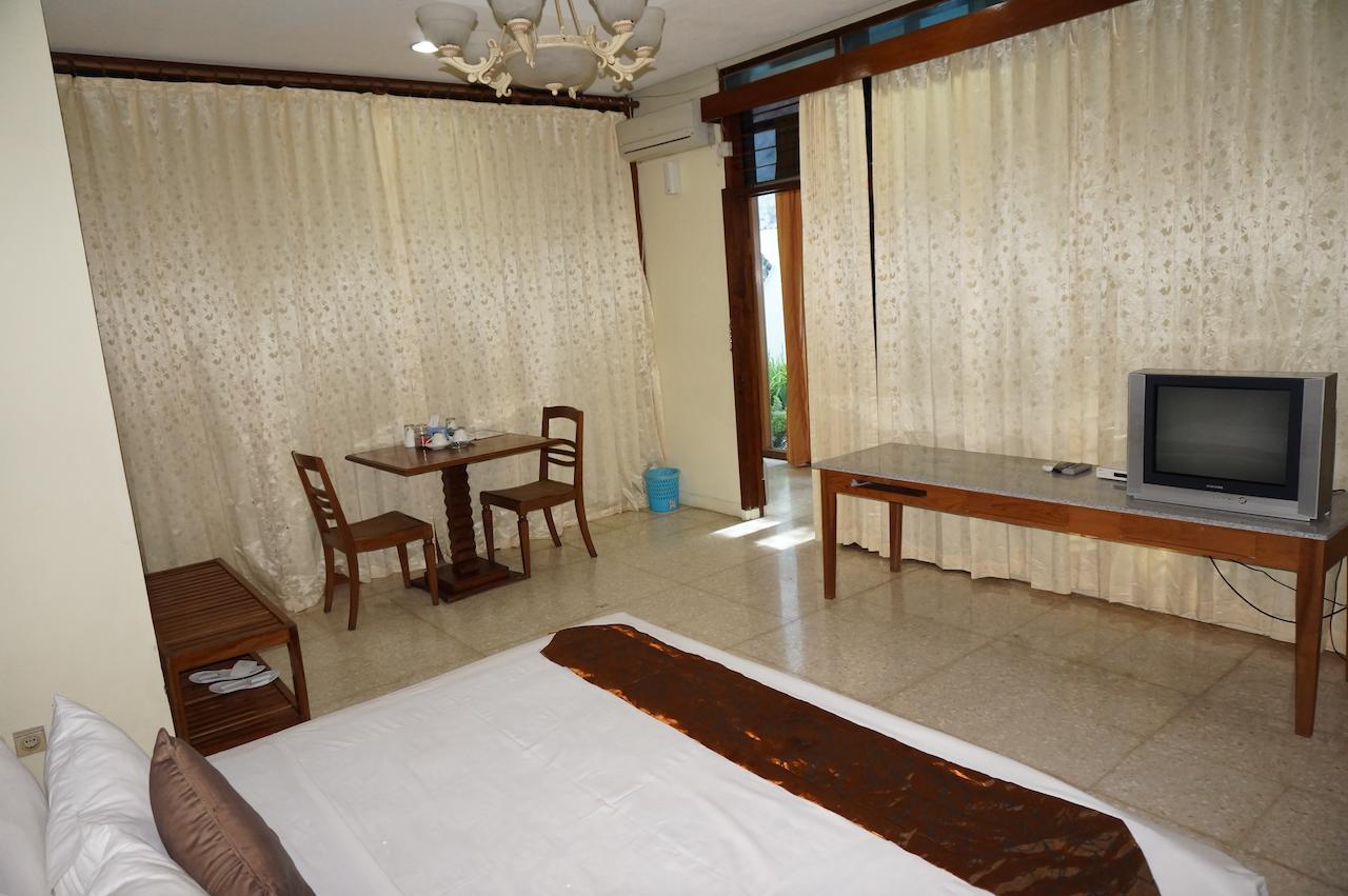 Manggo Home Sleman  Buitenkant foto